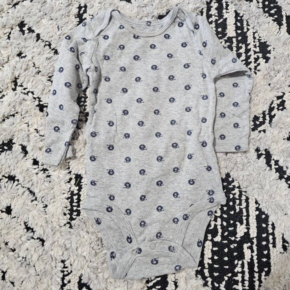 Carter's Baby Boy 2 piece Long Sleeve Football Bodysuits 12M - Picture 2 of 8